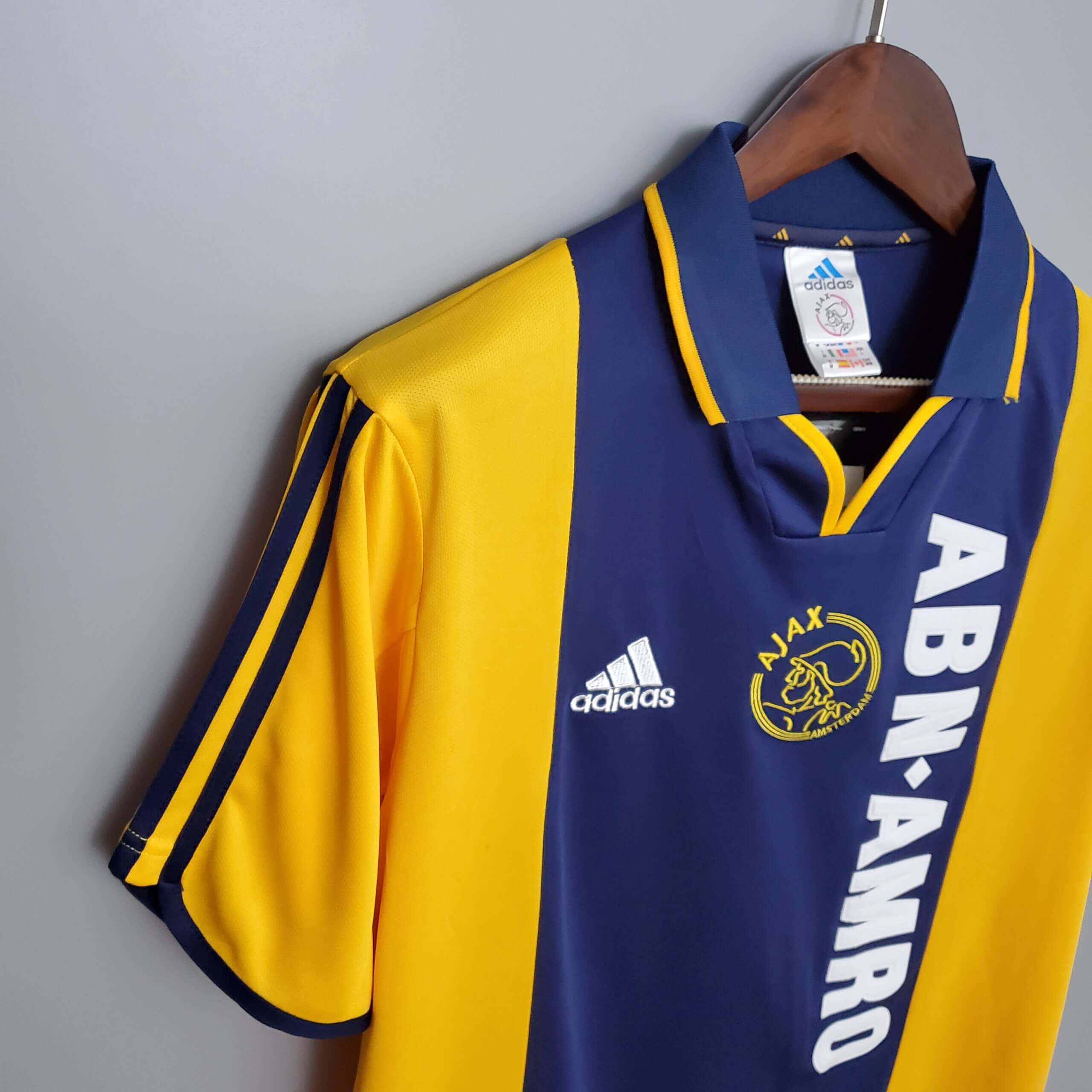 Camiseta Retro Ajax 2000 alternativa - Image 3