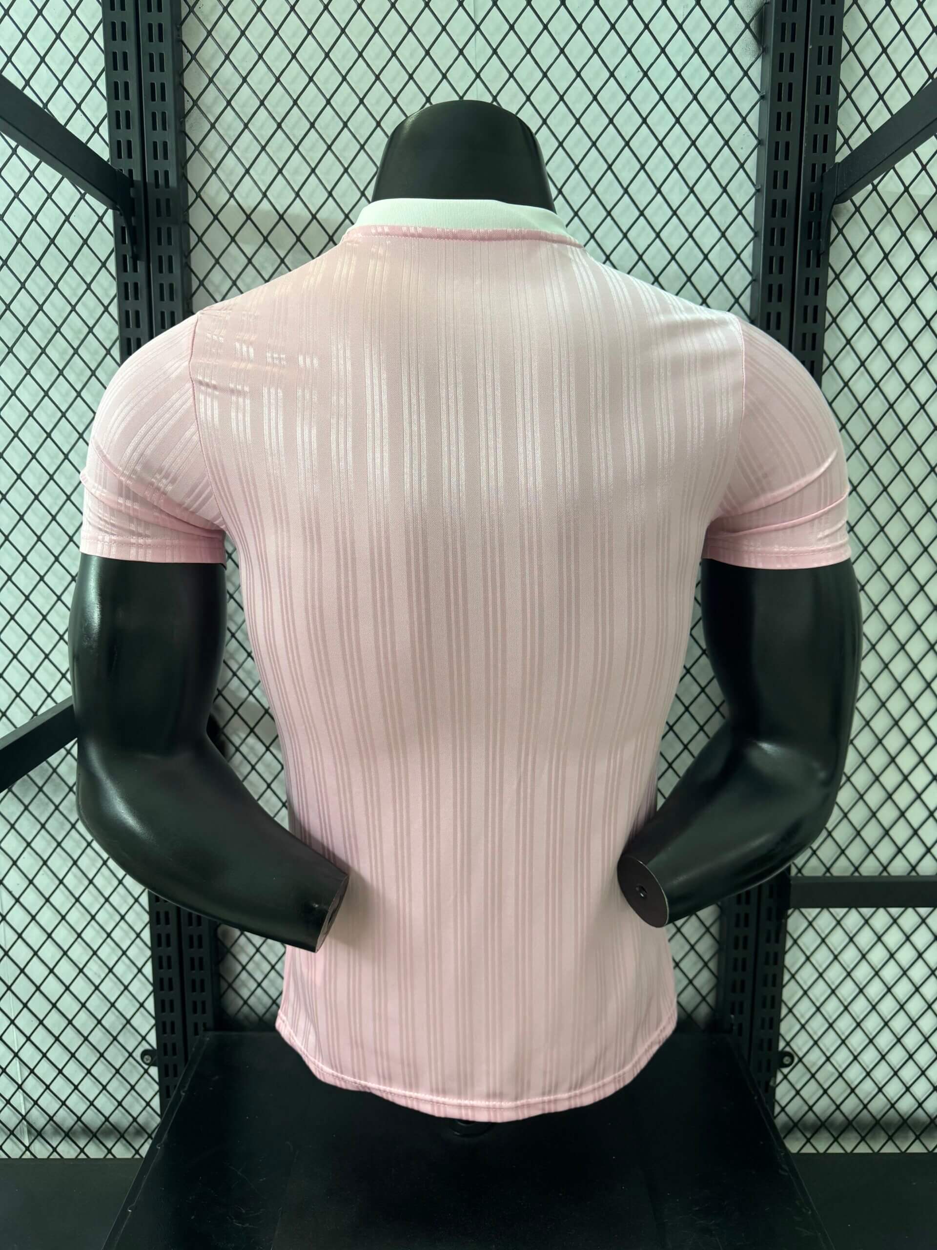 Camiseta casual Adidas crema - Image 5