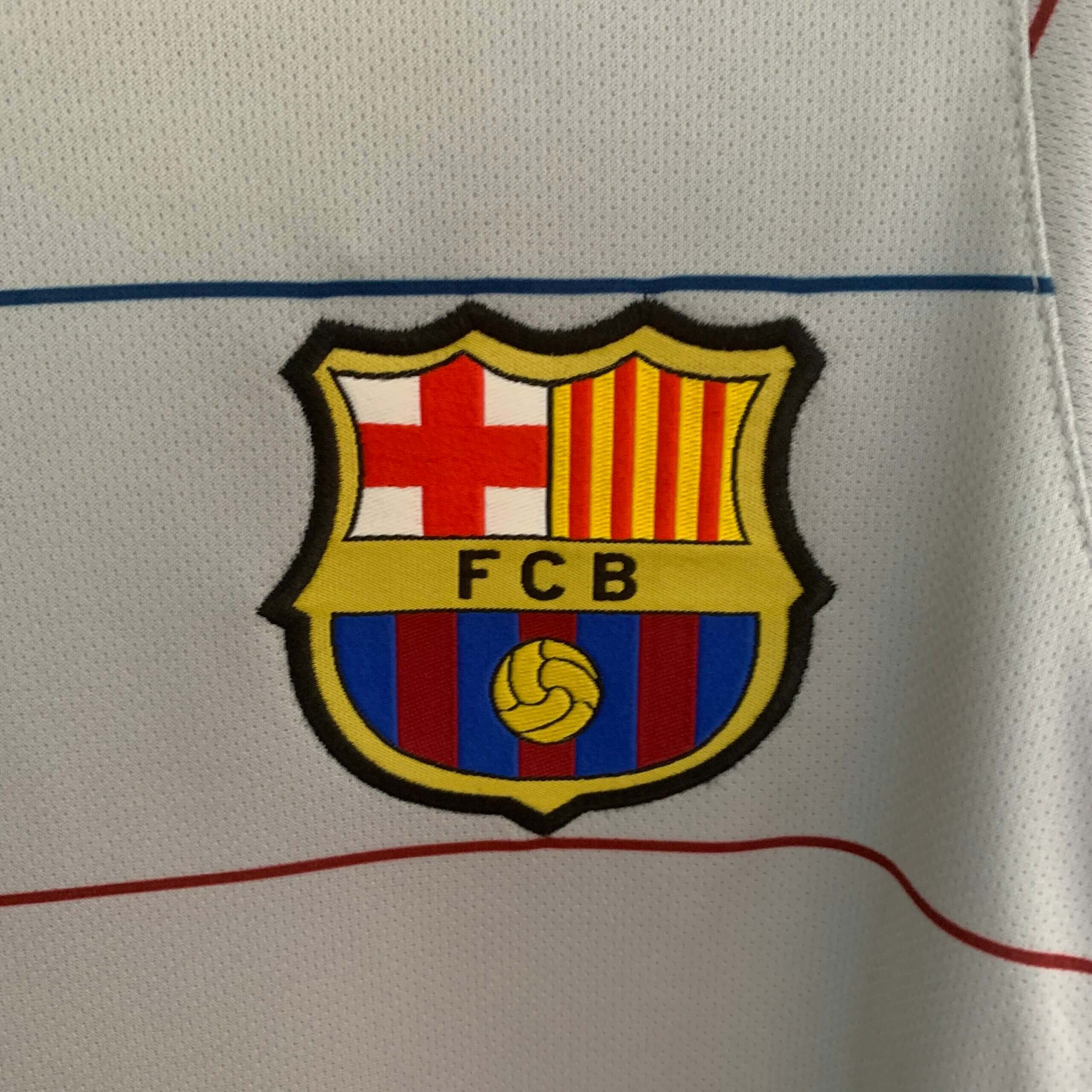 Camiseta Retro Barcelona alternativa 2003 - Image 6