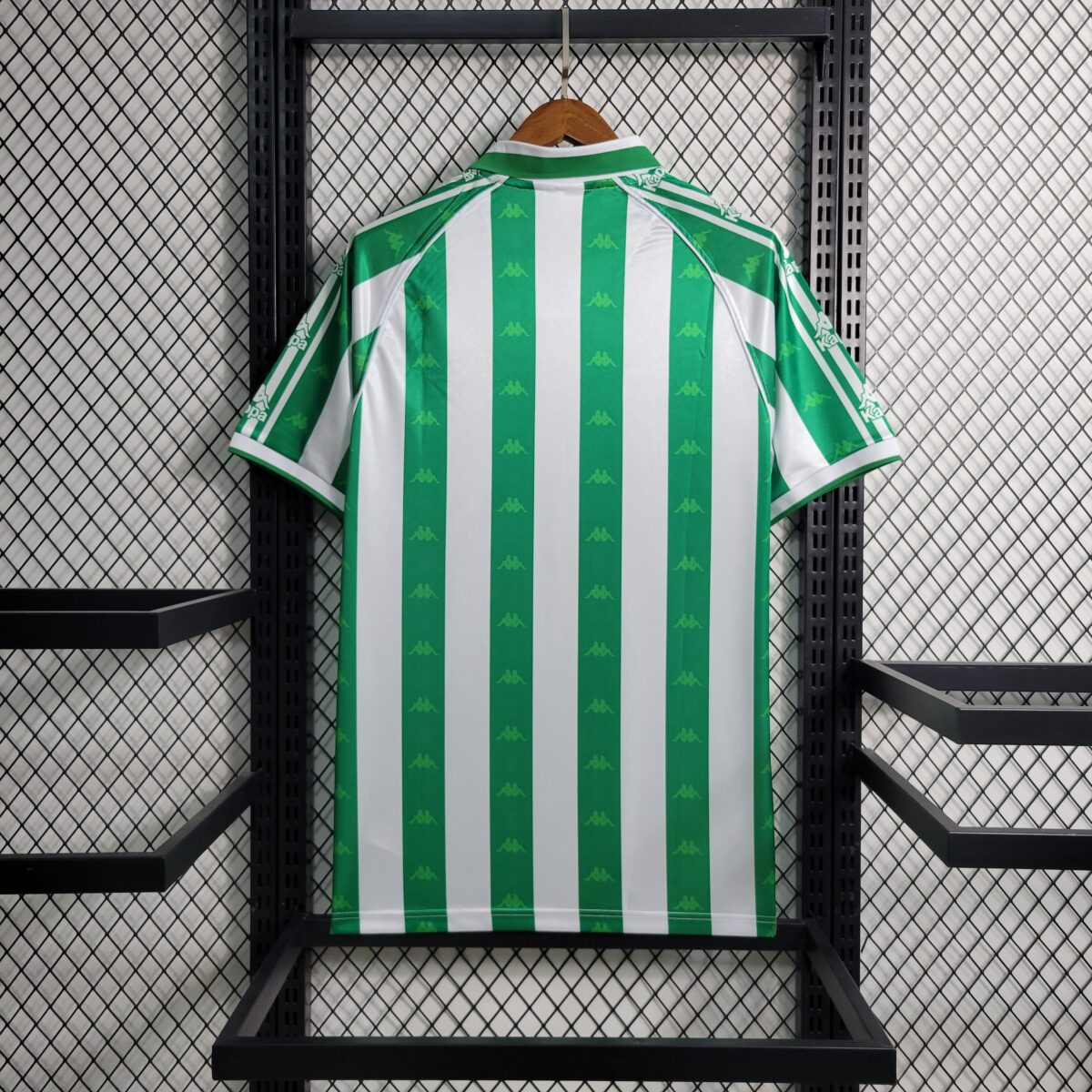 Camiseta Retro Betis 1996 - Image 4