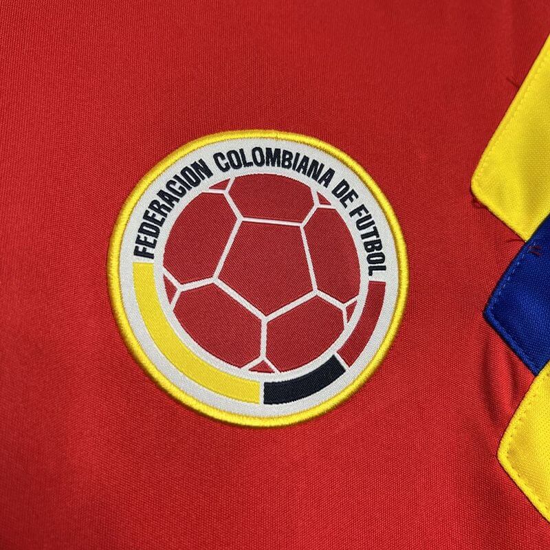 Camiseta Retro Colombia alternativa 1990 - Image 2