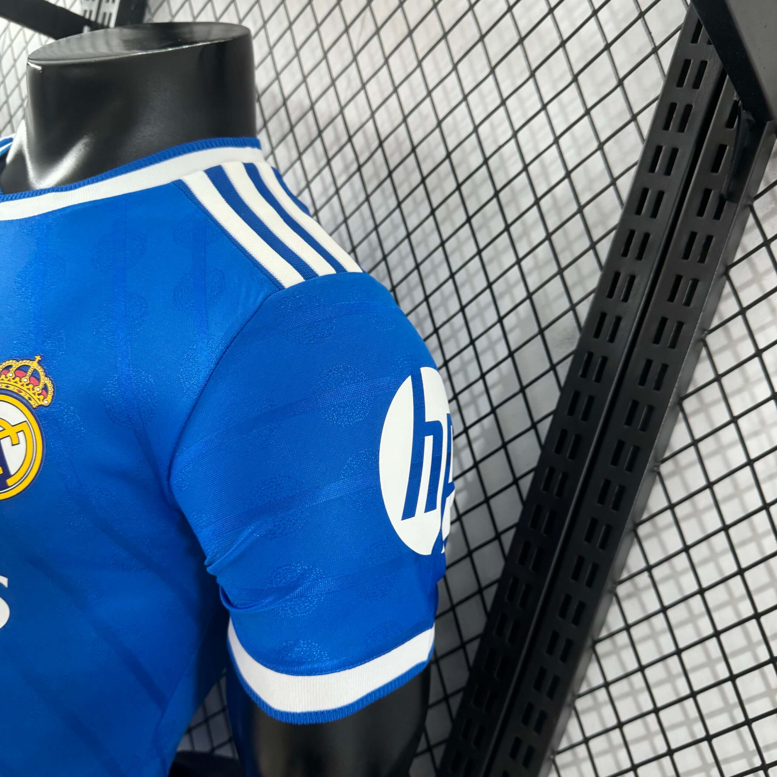Camiseta Real Madrid alternativa 2025-26 - Image 5